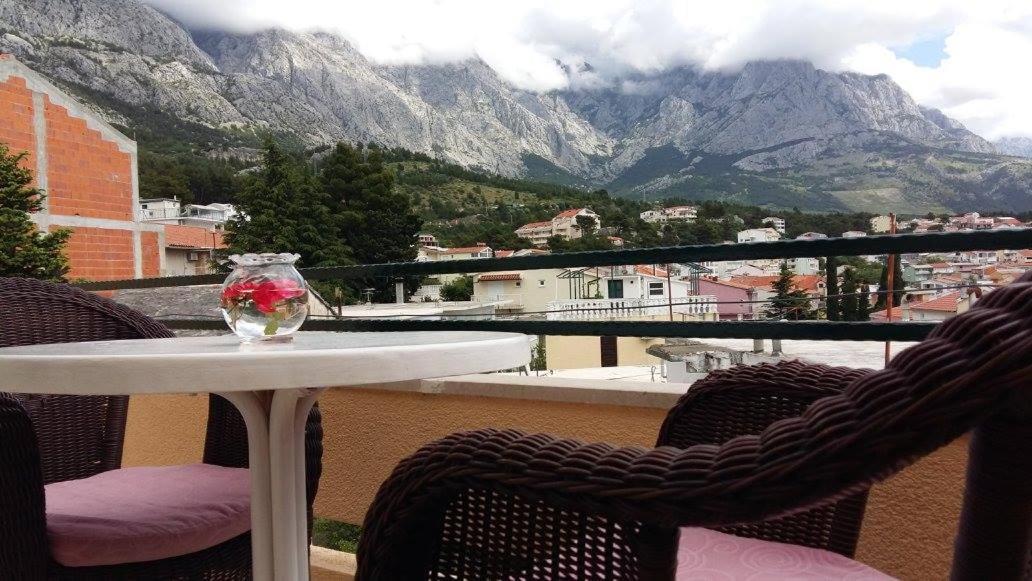 Apartmani Kontic Башка-Вода Экстерьер фото